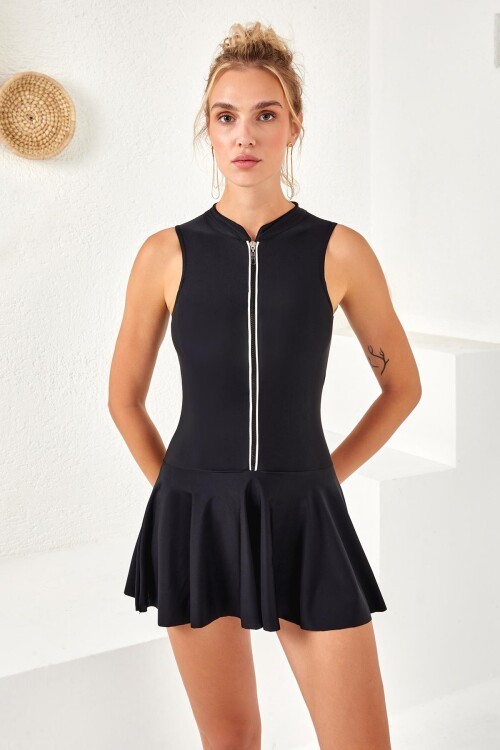 Önü Fermuarlı Etekli Mayo